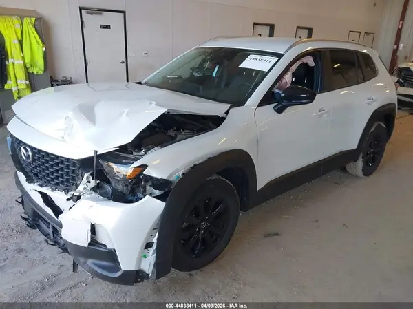 7MMVABBM2RN207116 2024 MAZDA CX-50 - Image 2