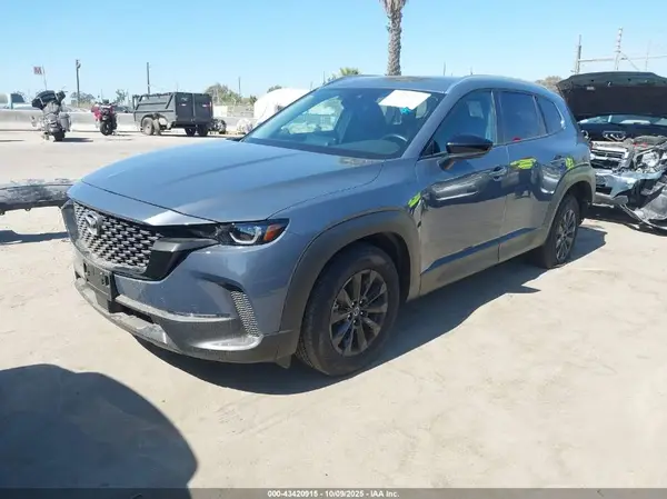 7MMVABBM2RN237376 2024 MAZDA CX-50 - Image 2