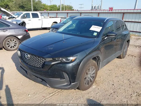 7MMVABBM2SN316987 2025 MAZDA CX-50 - Image 2