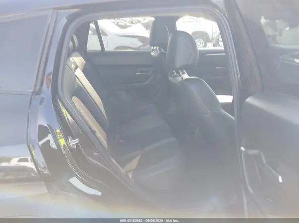 7MMVABBM2SN316987 2025 MAZDA CX-50 - Image 8