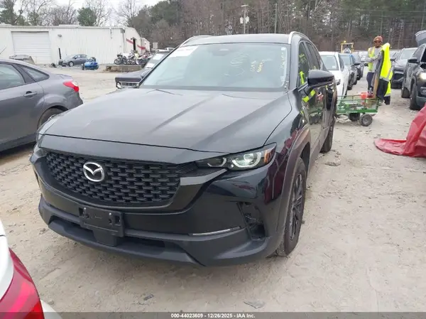 7MMVABBM2SN338553 2025 MAZDA CX-50 - Image 2