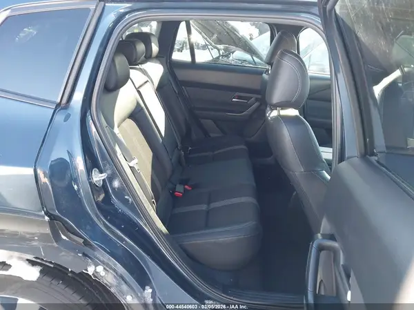 7MMVABBM2SN348127 2025 MAZDA CX-50 - Image 8
