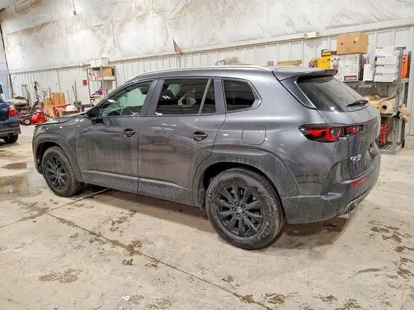 7MMVABBM2SN349214 2025 MAZDA CX-50 - Image 2