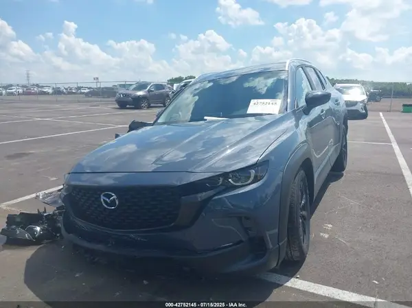 7MMVABBM2SN365106 2025 MAZDA CX-50 - Image 2