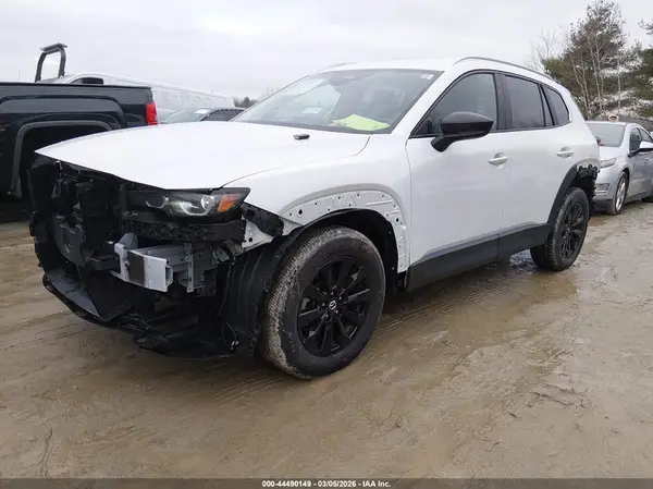 7MMVABBM2SN372962 2025 MAZDA CX-50 - Image 2