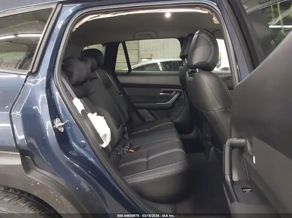 7MMVABBM2SN389650 2025 MAZDA CX-50 - Image 8