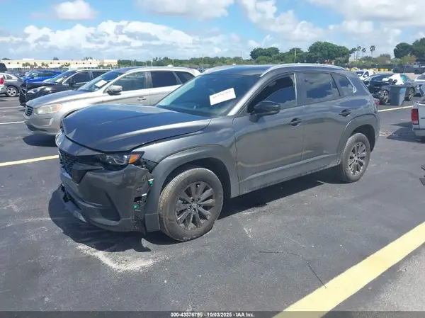 7MMVABBM3RN212843 2024 MAZDA CX-50 - Image 2