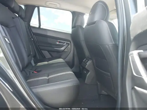 7MMVABBM3RN212843 2024 MAZDA CX-50 - Image 8