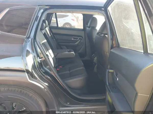 7MMVABBM4RN178704 2024 MAZDA CX-50 - Image 8