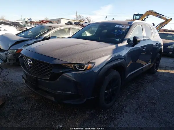 7MMVABBM4SN317509 2025 MAZDA CX-50 - Image 2