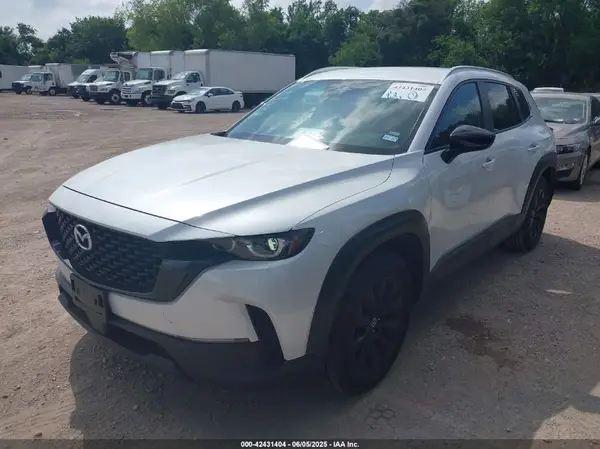 7MMVABBM4SN344905 2025 MAZDA CX-50 - Image 2