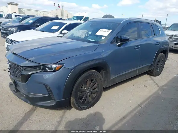 7MMVABBM4SN393019 2025 MAZDA CX-50 - Image 2