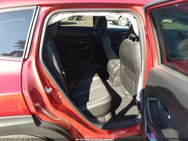 7MMVABBM5SN379145 2025 MAZDA CX-50 - Image 8