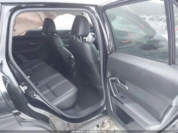 7MMVABBM6RN184276 2024 MAZDA CX-50 - Image 8
