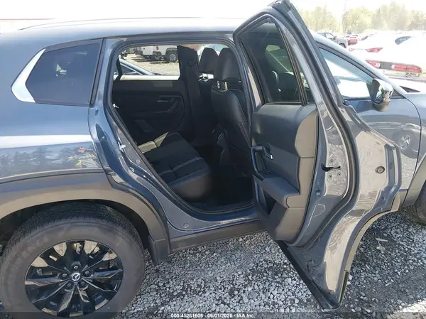 7MMVABBM6SN375878 2025 MAZDA CX-50 - Image 8