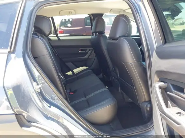 7MMVABBM6SN376500 2025 MAZDA CX-50 - Image 8