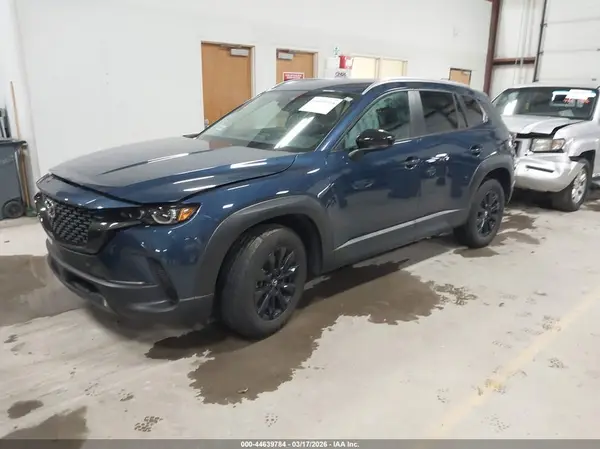 7MMVABBM7RN185825 2024 MAZDA CX-50 - Image 2