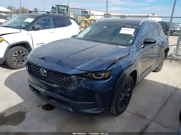 7MMVABBM7RN186182 2024 MAZDA CX-50 - Image 2