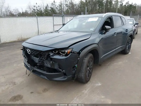 7MMVABBM7SN340606 2025 MAZDA CX-50 - Image 2