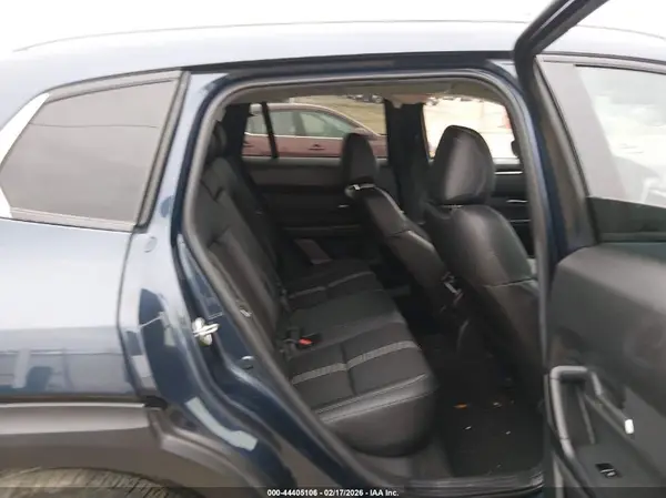 7MMVABBM7SN340606 2025 MAZDA CX-50 - Image 8