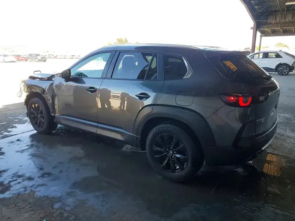 7MMVABBM8SN300177 2025 MAZDA CX-50 - Image 2