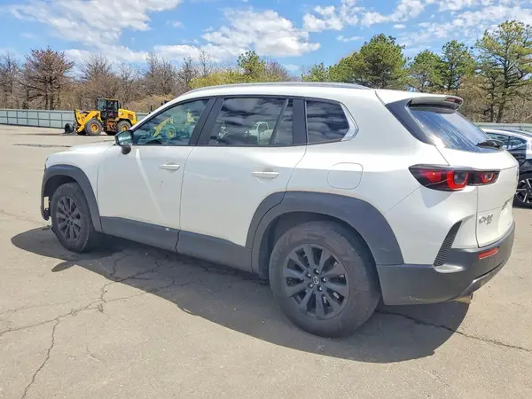 7MMVABBM8SN305654 2025 MAZDA CX-50 - Image 2
