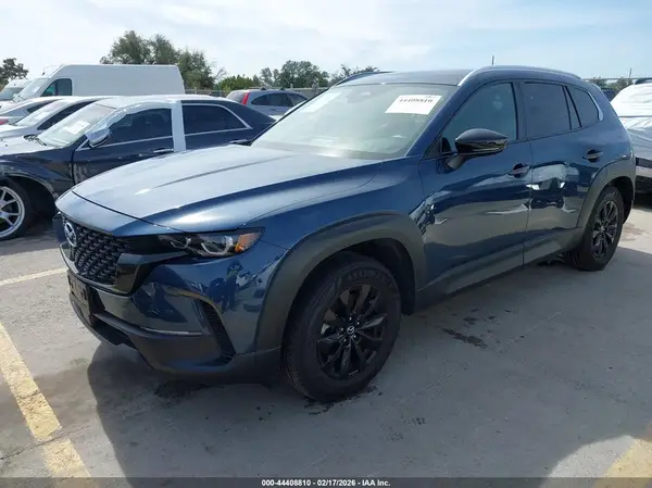7MMVABBM8SN335401 2025 MAZDA CX-50 - Image 2