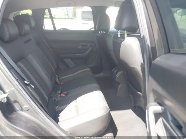 7MMVABBM8SN346950 2025 MAZDA CX-50 - Image 8
