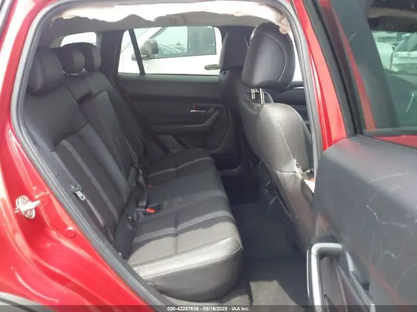 7MMVABBM9RN205024 2024 MAZDA CX-50 - Image 8