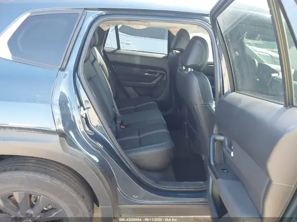 7MMVABBM9RN205072 2024 MAZDA CX-50 - Image 8