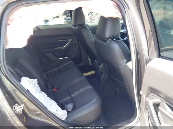 7MMVABBM9SN316758 2025 MAZDA CX-50 - Image 8