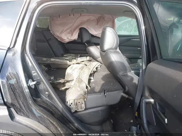 7MMVABBM9SN339019 2025 MAZDA CX-50 - Image 8