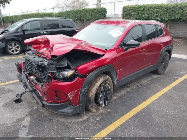 7MMVABBM9SN362137 2025 MAZDA CX-50 - Image 2