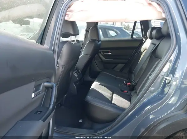 7MMVABBM9SN375728 2025 MAZDA CX-50 - Image 8