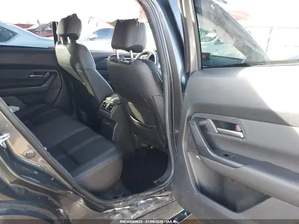 7MMVABBMXRN168842 2024 MAZDA CX-50 - Image 8