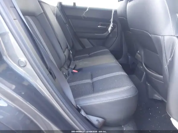 7MMVABBMXSN309494 2025 MAZDA CX-50 - Image 8
