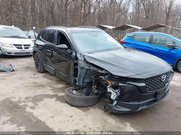 7MMVABBMXSN312752 2025 MAZDA CX-50 - Image 1