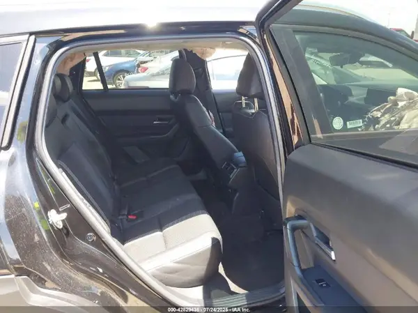 7MMVABBMXSN323640 2025 MAZDA CX-50 - Image 8