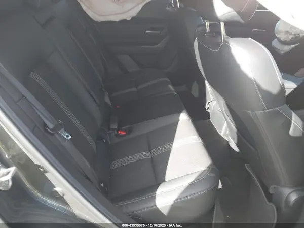 7MMVABBMXSN328160 2025 MAZDA CX-50 - Image 8