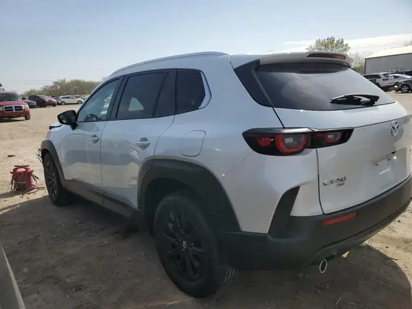 7MMVABBMXSN337764 2025 MAZDA CX-50 - Image 2