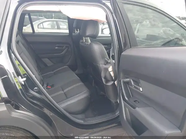 7MMVABBMXSN364043 2025 MAZDA CX-50 - Image 8