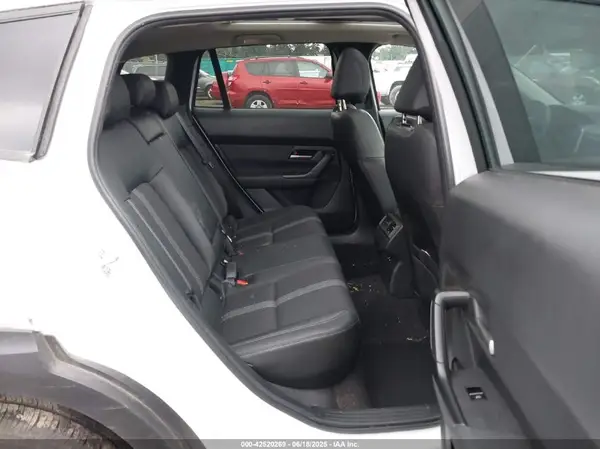7MMVABCM3PN137749 2023 MAZDA CX-50 - Image 8