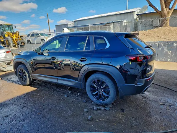 7MMVABCM4PN124718 2023 MAZDA CX-50 - Image 2