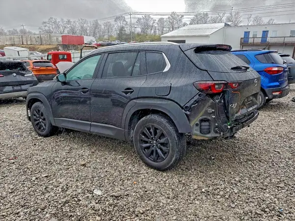 7MMVABCM4PN126467 2023 MAZDA CX-50 - Image 2