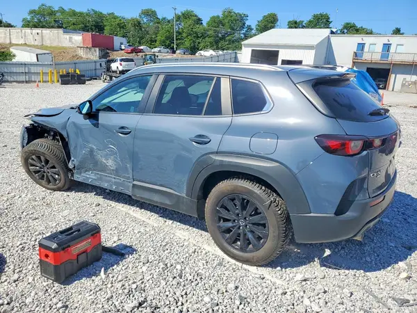 7MMVABCM6PN112456 2023 MAZDA CX-50 - Image 2