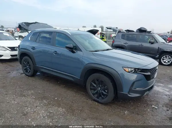 7MMVABCM6PN135705 2023 MAZDA CX-50 - Image 1