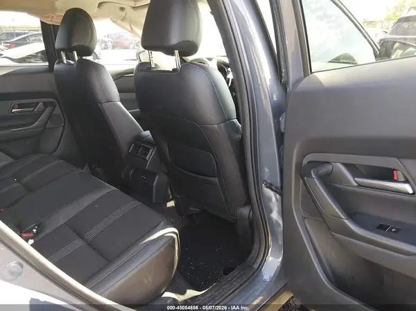 7MMVABCM7PN116113 2023 MAZDA CX-50 - Image 8