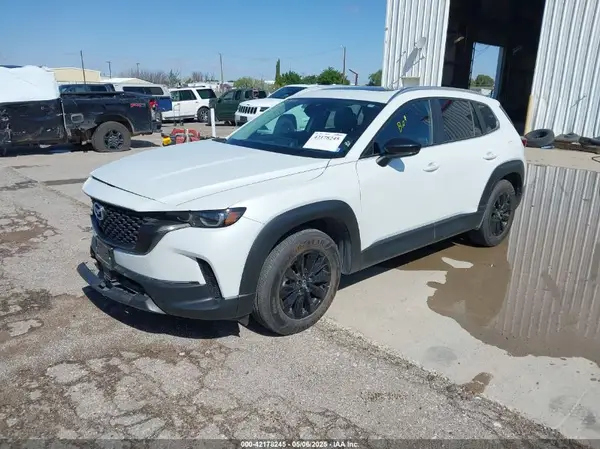 7MMVABCM7PN142159 2023 MAZDA CX-50 - Image 2