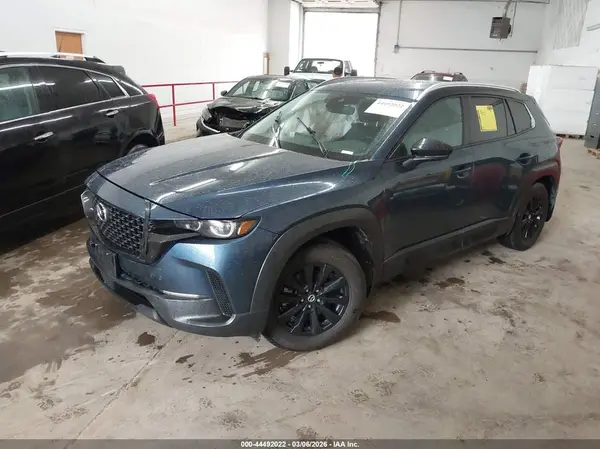 7MMVABCM7PN142985 2023 MAZDA CX-50 - Image 2