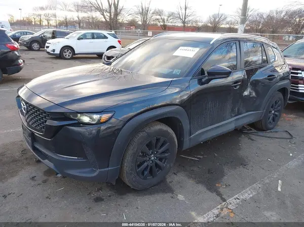 7MMVABCM8PN138363 2023 MAZDA CX-50 - Image 2